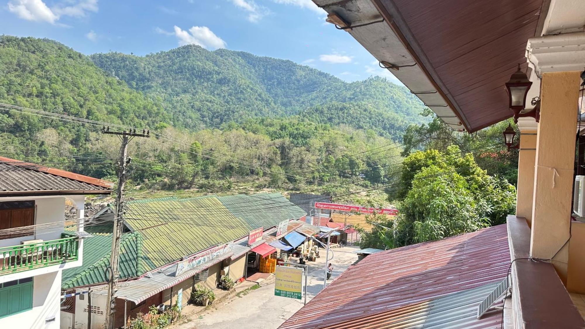 Pakbeng Guesthouse 외부 사진
